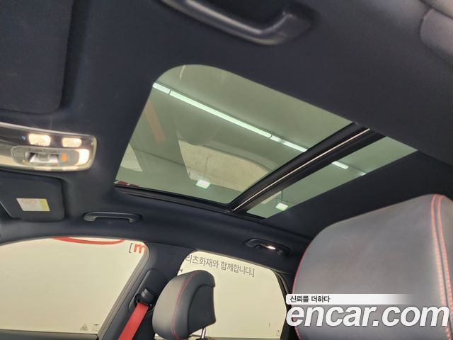 Genesis GV70 2021 — photo 15