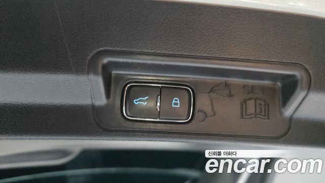 Ford Explorer 2021 — photo 22