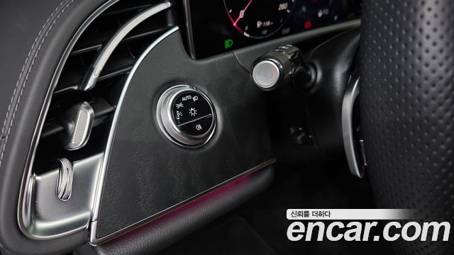 Mercedes-Benz E-Class 2026 — photo 25
