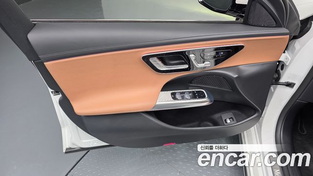 Mercedes-Benz E-Class 2026 — photo 14