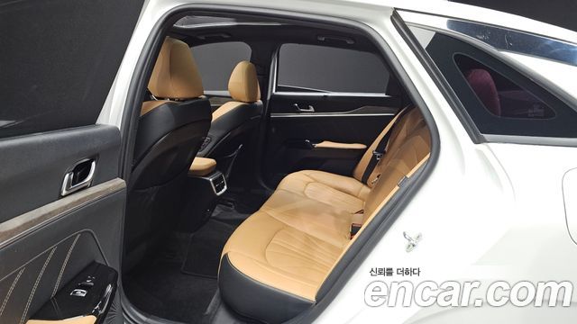 Kia K5 2021 — photo 18