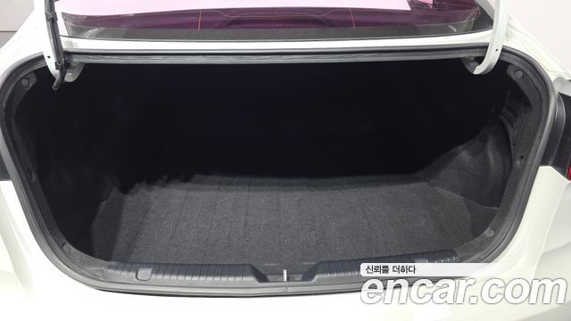 Kia K3 2014 — photo 18