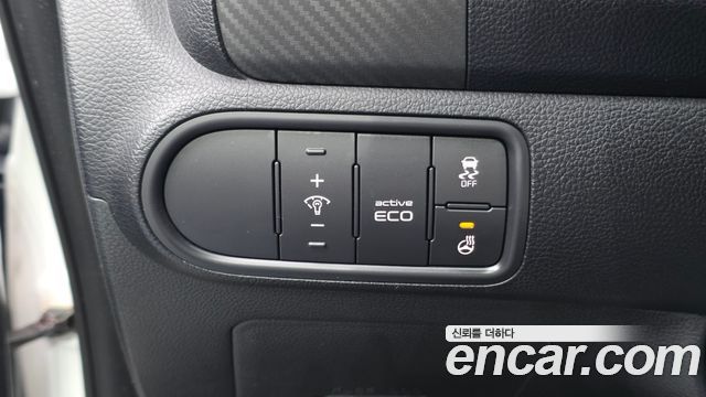Kia K3 2014 — photo 19