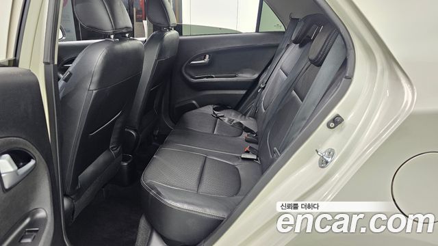 Kia morning 2012 — photo 12