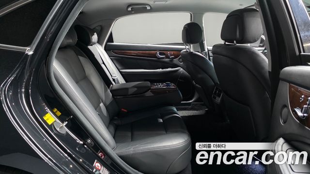 Hyundai Equus 2015 — photo 11