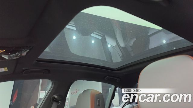 BMW 5-Series 2025 — photo 19
