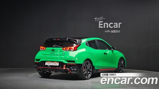 Hyundai Veloster 2019 — photo 2