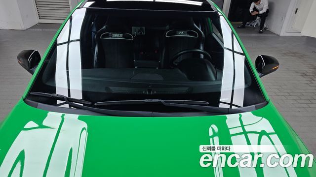 Hyundai Veloster 2019 — photo 30