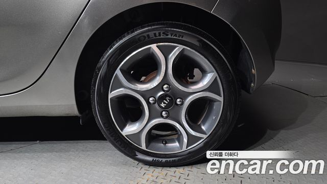 Kia morning 2013 — photo 7