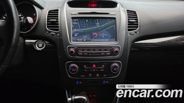 Kia Sorento 2013 — photo 19