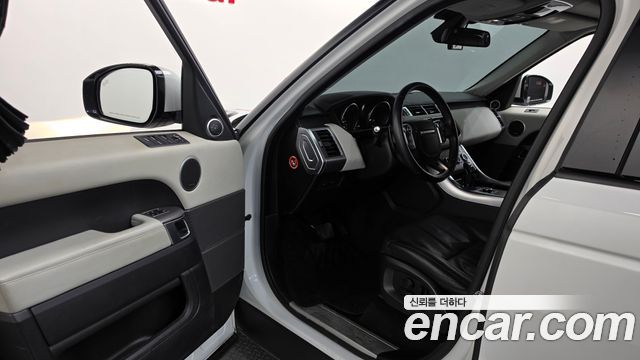 Land Rover Range Rover Sport 2016 — photo 10
