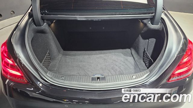 Mercedes-Benz S-Class 2018 — photo 21