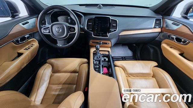 Volvo XC90 2019 — photo 7