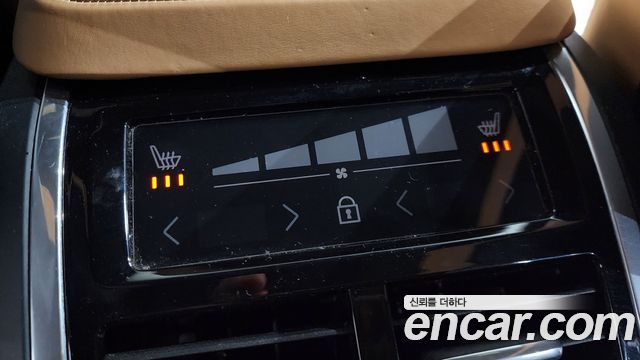 Volvo XC90 2019 — photo 19