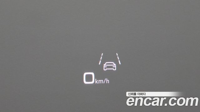 Audi Q8 2021 — photo 19