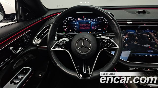 Mercedes-Benz E-Class 2024 — photo 19