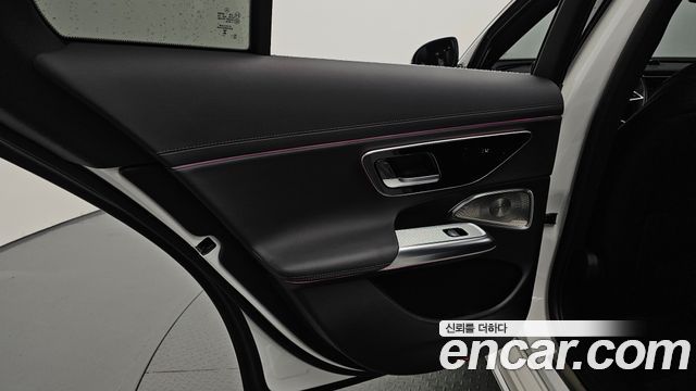 Mercedes-Benz E-Class 2024 — photo 15