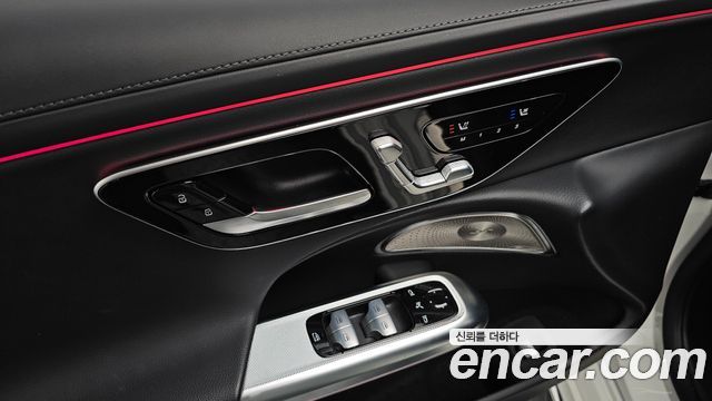 Mercedes-Benz E-Class 2024 — photo 32