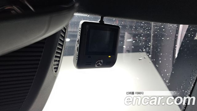 Mercedes-Benz E-Class 2024 — photo 34
