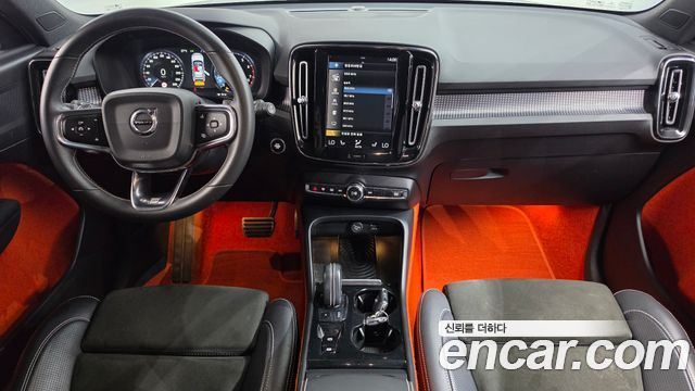 Volvo XC40 2019 — photo 7