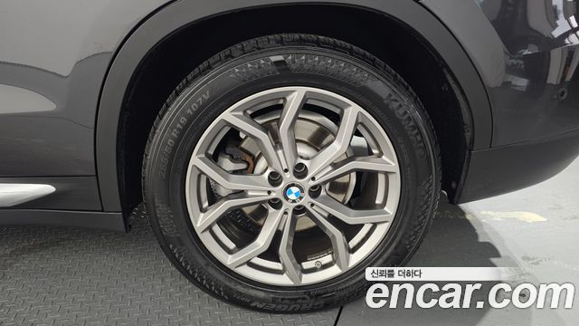BMW X3 2019 — photo 7