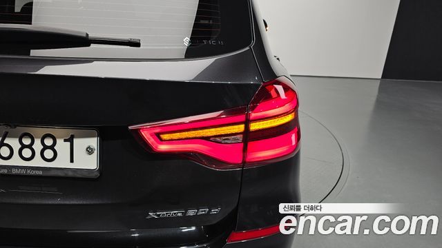 BMW X3 2019 — photo 9