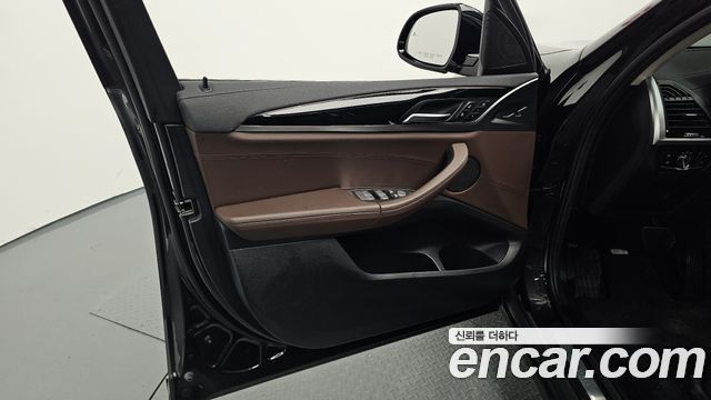 BMW X3 2019 — photo 14