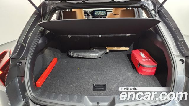 Lexus UX 2026 — photo 26