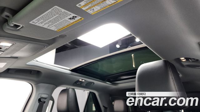 Ford Explorer 2022 — photo 19