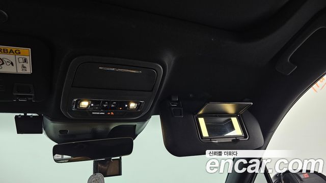Lincoln Corsair 2021 — photo 24