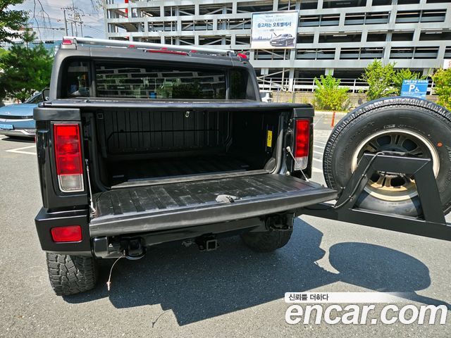 Hummer H2 2006 — photo 11