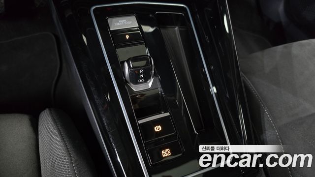 Volkswagen Golf 2024 — photo 12