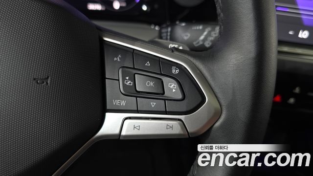 Volkswagen Golf 2024 — photo 21