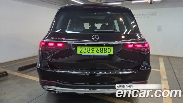 Mercedes-Benz GLS-Class 2025 — photo 4