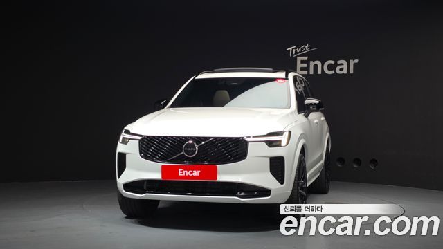 Volvo XC90 2026 — photo 3