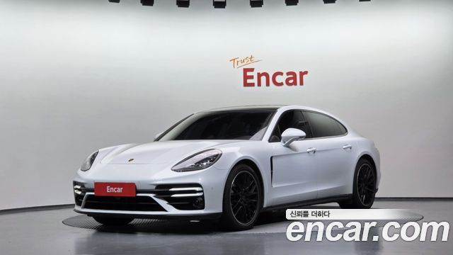 Porsche Panamera 2021 — photo 1