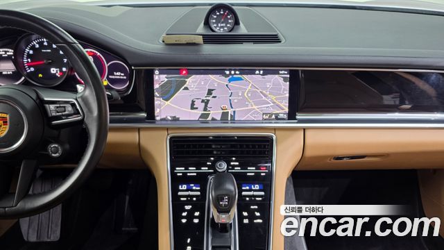 Porsche Panamera 2021 — photo 14