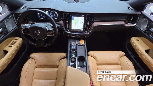 Volvo S60 2021 — photo 7