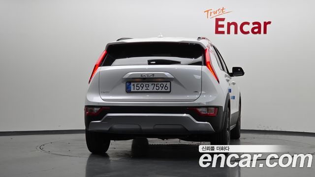 Kia Niro 2026 — photo 4
