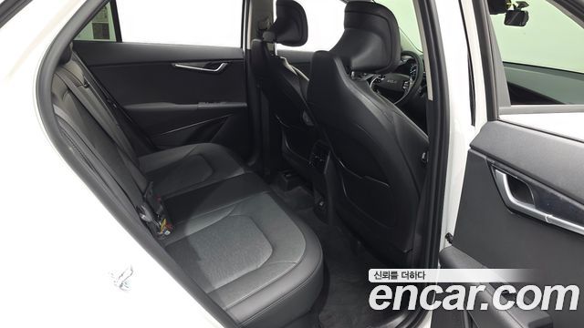 Kia Niro 2026 — photo 11