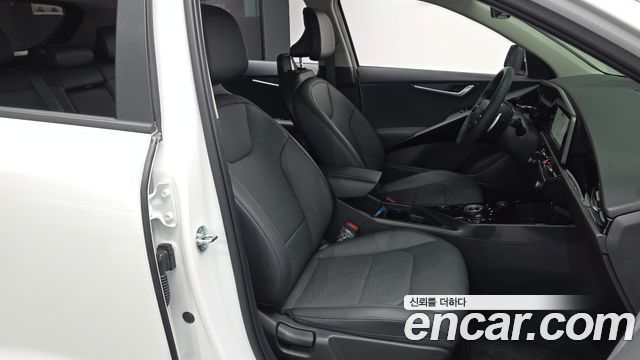 Kia Niro 2026 — photo 12
