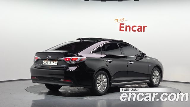 Hyundai Sonata 2015 — photo 2