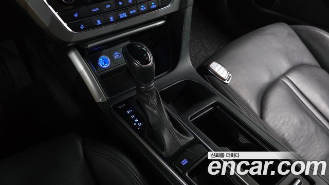 Hyundai Sonata 2015 — photo 12