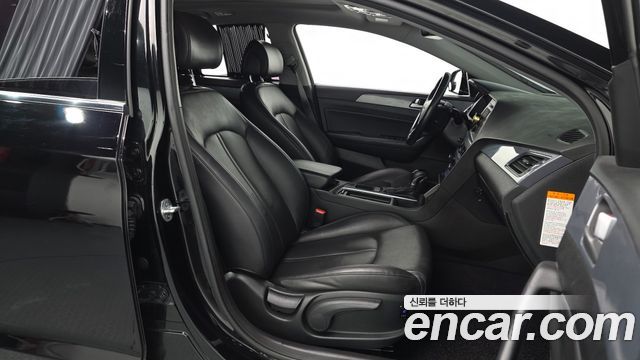 Hyundai Sonata 2015 — photo 17