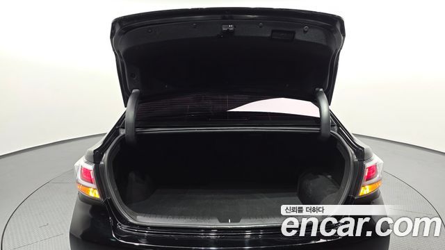 Hyundai Sonata 2015 — photo 33