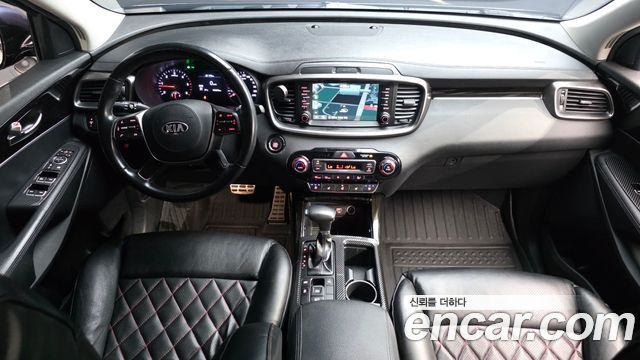 Kia Sorento 2019 — photo 10