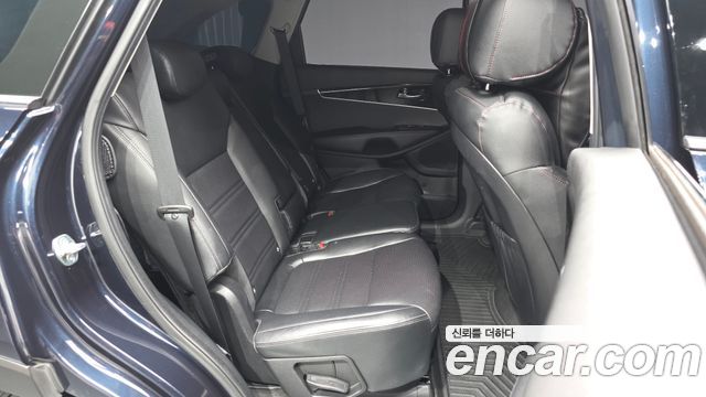 Kia Sorento 2019 — photo 18