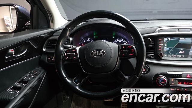 Kia Sorento 2019 — photo 19