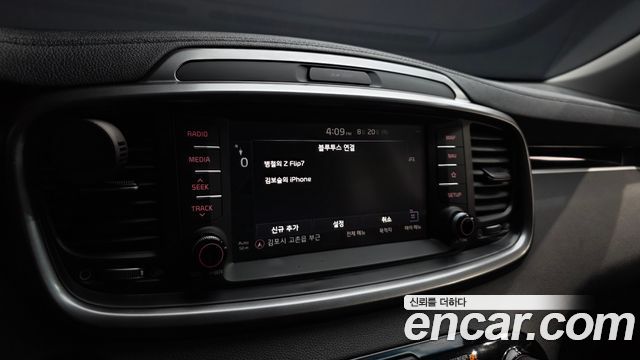 Kia Sorento 2019 — photo 32
