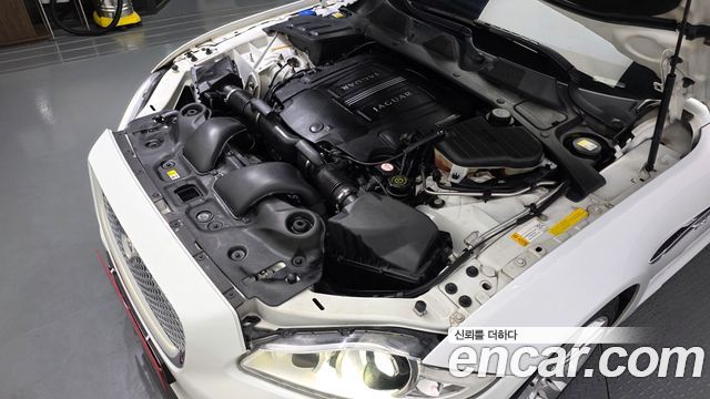 Jaguar XJ 2013 — photo 6